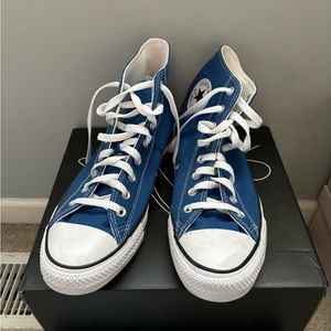 CONVERSE size men’s 9, blue